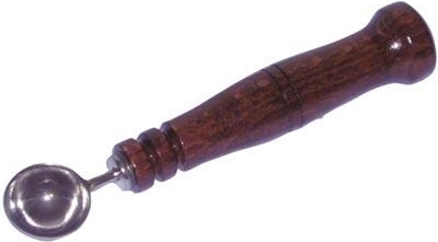 Izvleček peščišč iz nerjavečega jekla z lesnim ročajem