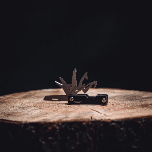 Multitool Pentagon Dagmar Tac Maven, črn