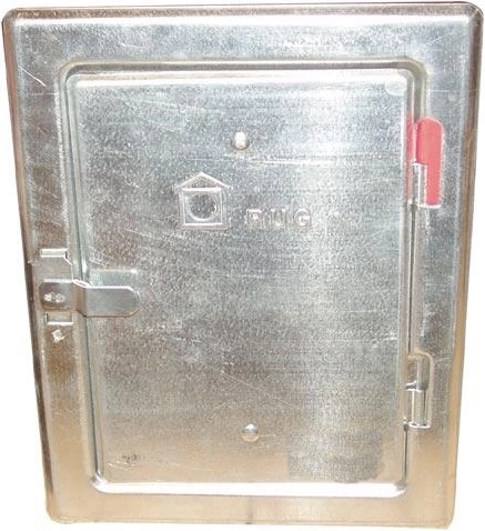 Pocinkana dimniška vratca 140 × 205 mm