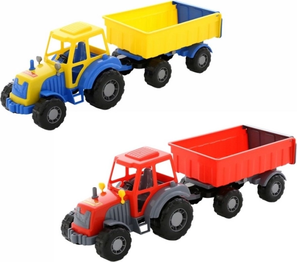 Traktor Altaj s prikolico