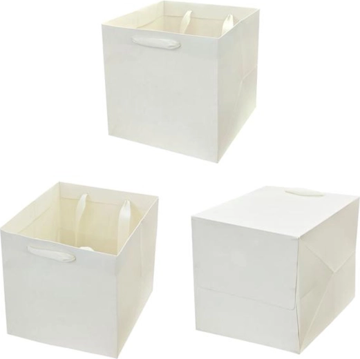 Darilna vrečka 20 × 20 × 20 cm, mešanica motivov