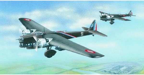 Model Amiot 143 v merilu 1:72