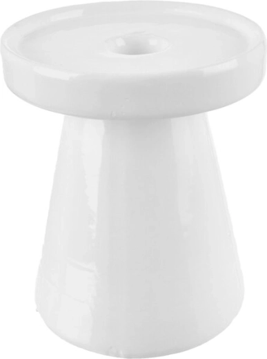 Porcelanast svečnik bel