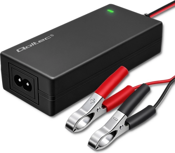 Qoltec mikroprocesorski polnilnik akumulatorjev AGM/GEL/STD 12 V 4 A z LED indikatorjem, kabel 1,8 m