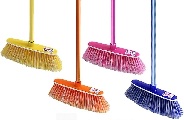 Metla za pometanje Candy z ročajem 120 cm