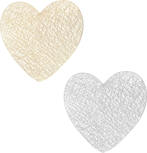 Plastični pogrinjek v obliki srca 39 × 38 cm (2 različici)