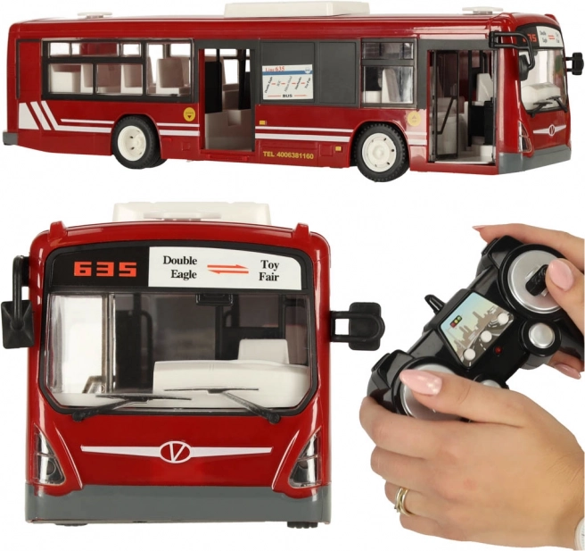 RC avtobus z dvižnimi vrati – Rdeča