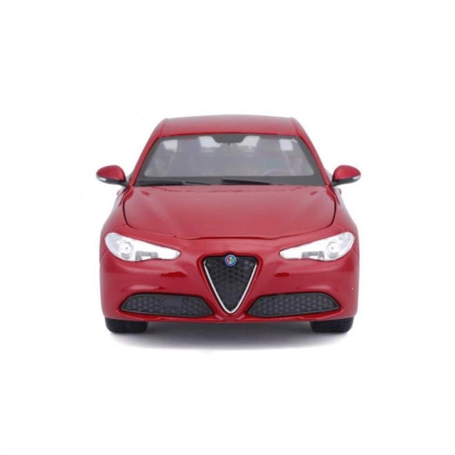 Bburago 1:24 Alfa Romeo Giulia (2016) Metalik rdeča 18-21080