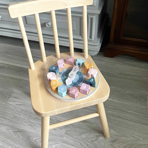 Učenje časa s premičnimi kazalkami