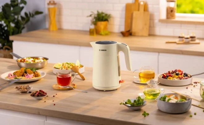 Bežični grelnik za vodo Bosch MyMoment 1,7l