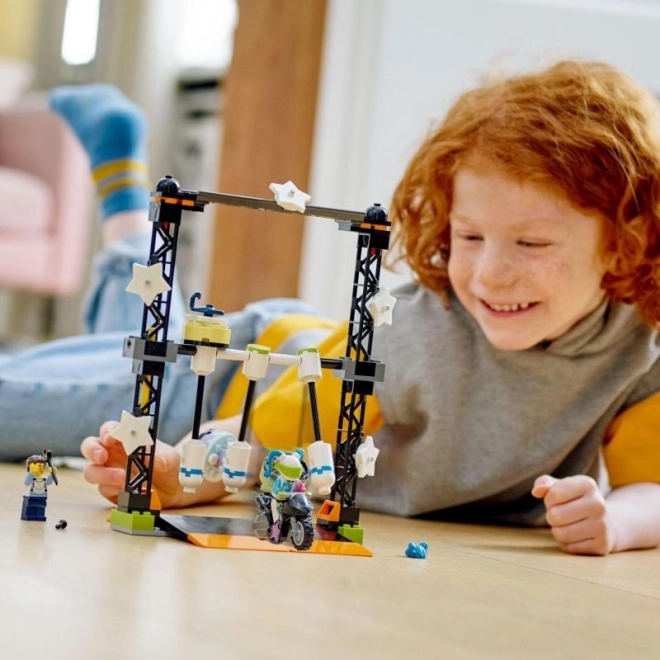 LEGO® City Kaskaderski izziv s kladivom