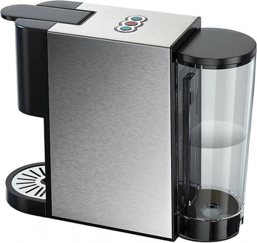Močan espresso zahvaljujoč 19 barom in 1450 W