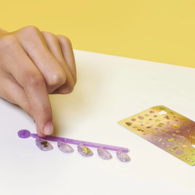 Komplet dvojna Cool Maker Manikura Presenečenje