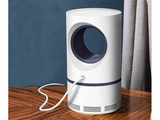USB Svetilka za Komarje in Insekte