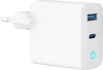 Dva priključka za vse naprave: USB‑C + USB‑A