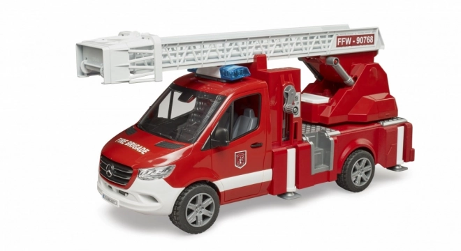 Gasilsko vozilo Mercedes-Benz Sprinter s stolpom za otroke