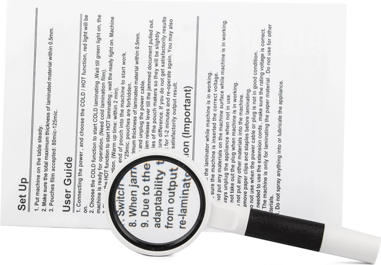 Čista slika s stekleno lečo