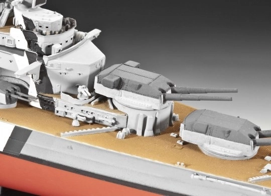 Plastični model vojne ladje Bismarck