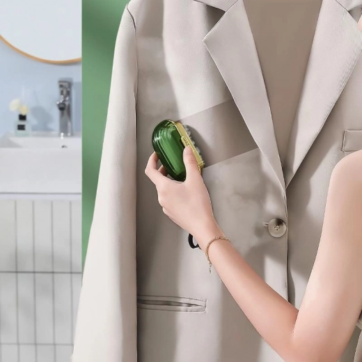 Hitro čiščenje oblačil in oblazinjenja