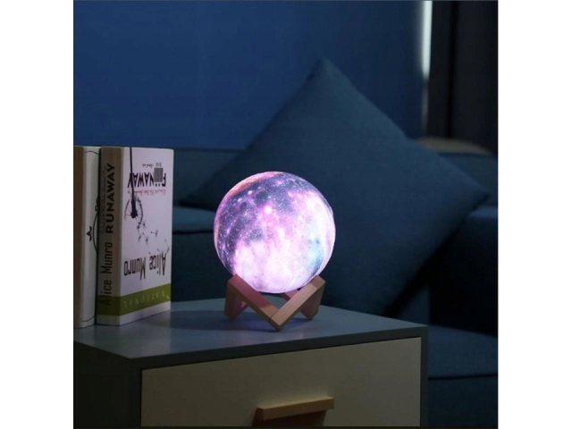 Nočna lučka GALAXY 3D z barvno RGB osvetlitvijo + daljinski upravljalnik