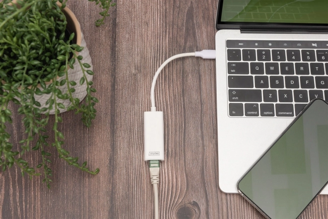 pretvornik USB-C na Ethernet Gigabit
