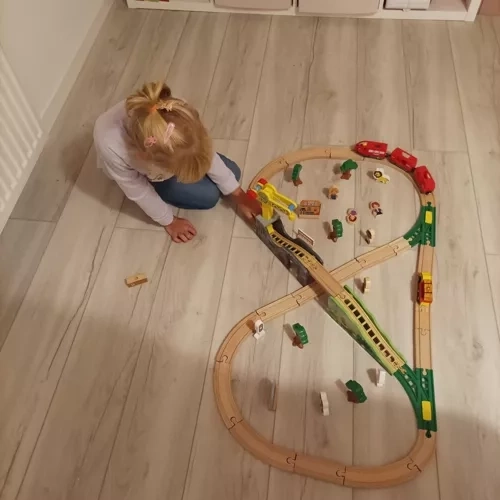 Lesena vlakovna proga Kruzzel 22495