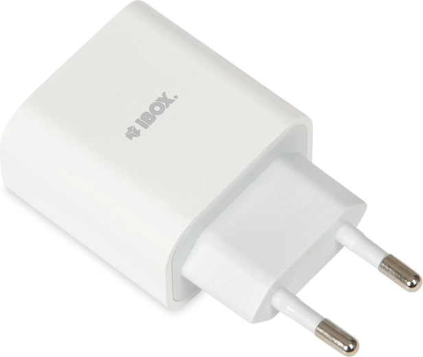 Kompaktna zasnova za dom in potovanja