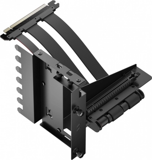 Polna prepustnost PCIe 4.0 x16