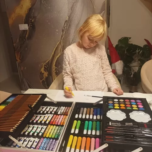 Velik komplet za risanje v kovvčku z enorogem Maaleo 22768