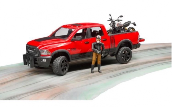 Bruder Terensko vozilo RAM z motorjem
