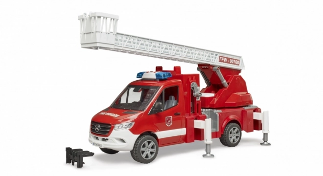 Gasilsko vozilo Mercedes-Benz Sprinter s stolpom za otroke