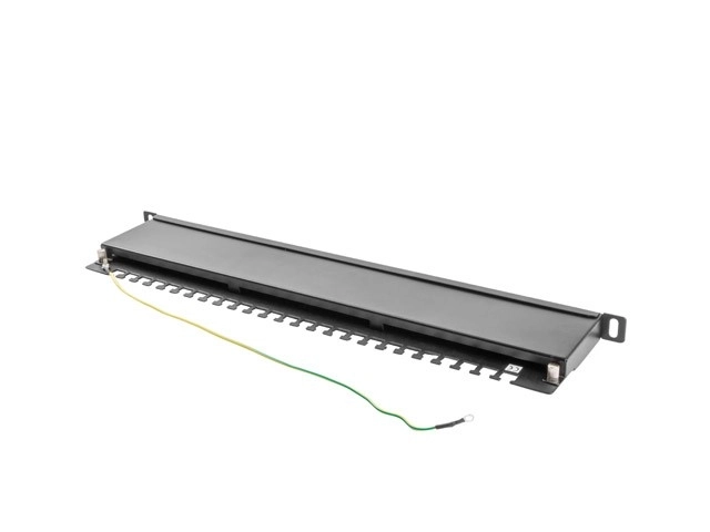Patch panel z 24 vhodi kategorije 5E
