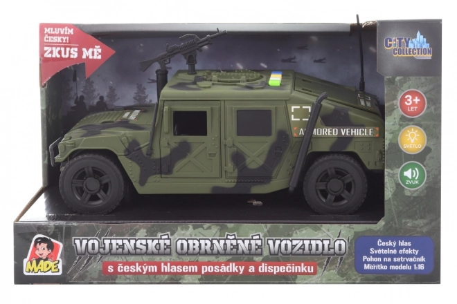MaDe vojaško oklepno vozilo s svetlobami in češkim glasom