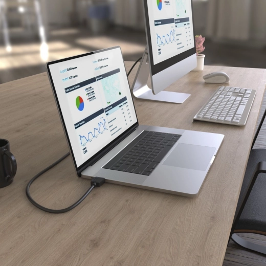 Tanka konstrukcija in vzdržljivo ohišje