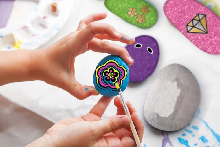 Gladki kamni in natančna orodja