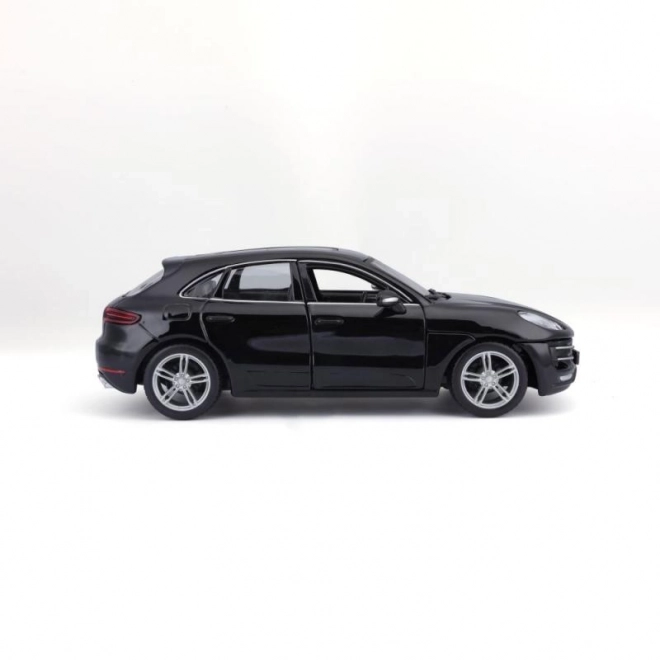 Bburago 1:24 Porsche Macan črna 18-21077