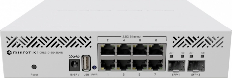 Osem 2,5G vrat + dve 10G SFP+ za hitro omrežje