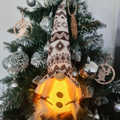 Škrat stoječi z LED osvetlitvijo