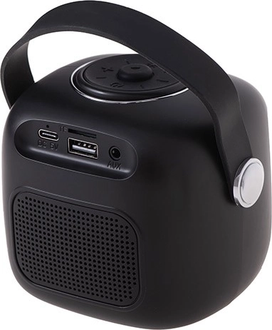 Široka povezljivost: Bluetooth 5.1, USB, SD in AUX