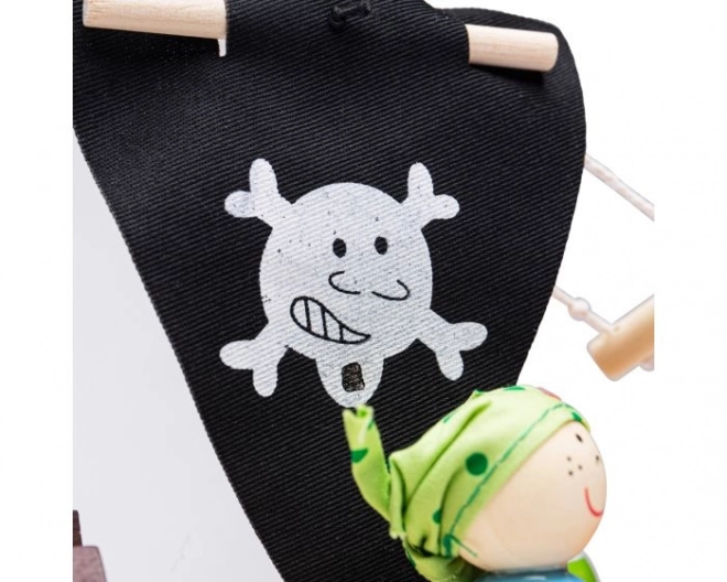 Lesena piratska ladja s priborom od Bigjigs Toys