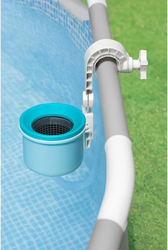 Preprosta montaža na rob bazena