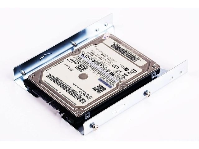 Adapter za pritrditev diskov 3,5'' na 2,5''