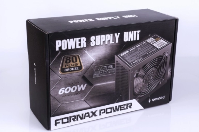 ATX napajalnik 600 W 80 Plus Bronze z aktivnim PFC in 120 mm ventilatorjem