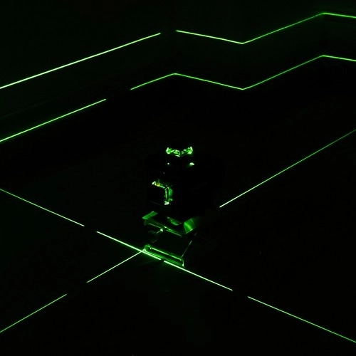 16-linijski laserski nivelir - 360 stopinj