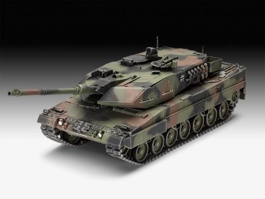 Plastični model Leopard 2A6/A6NL