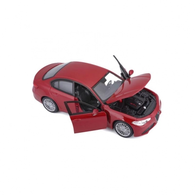 Bburago 1:24 Alfa Romeo Giulia (2016) Metalik rdeča 18-21080
