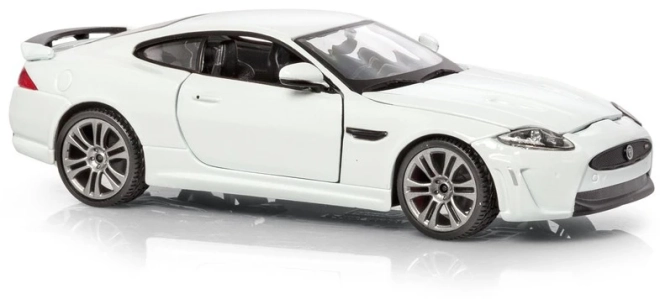 Kovinski model Jaguar XKR-S