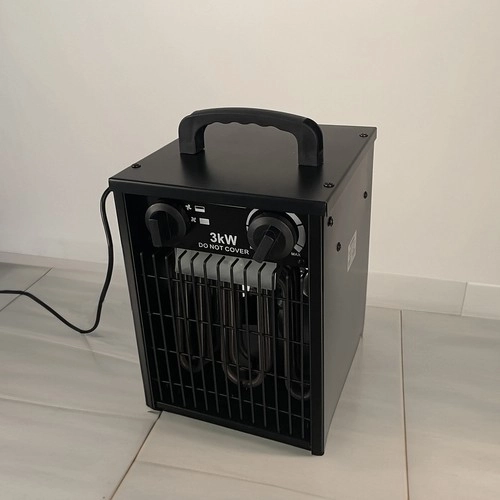 Električni grelec z ventilatorjem Kaminer 24361