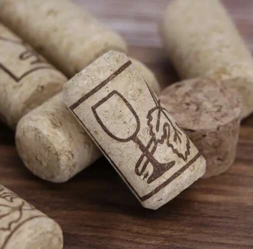 Zamaški za vinske steklenice - 100 kosov. Ruhhy 22876