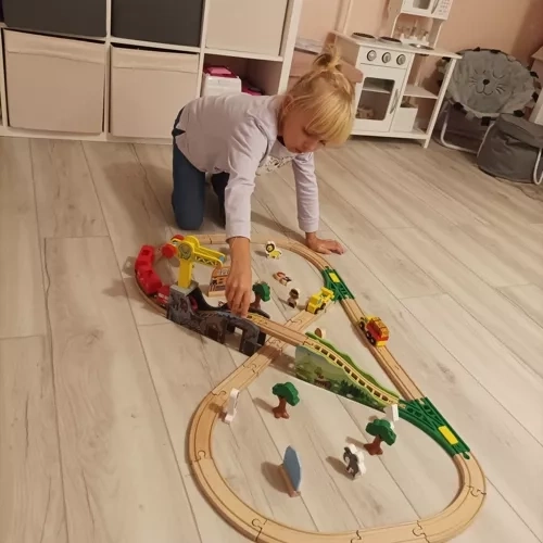 Lesena vlakovna proga Kruzzel 22495